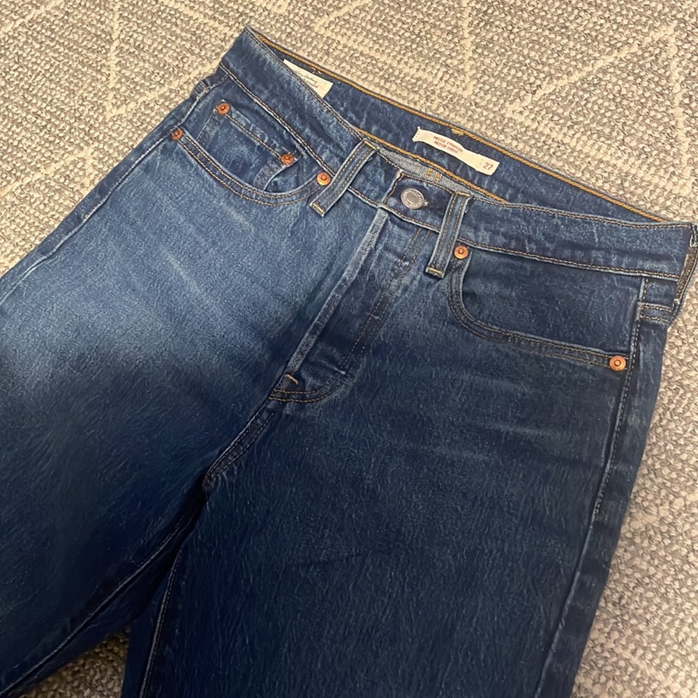 Levi’s Wedgie straight